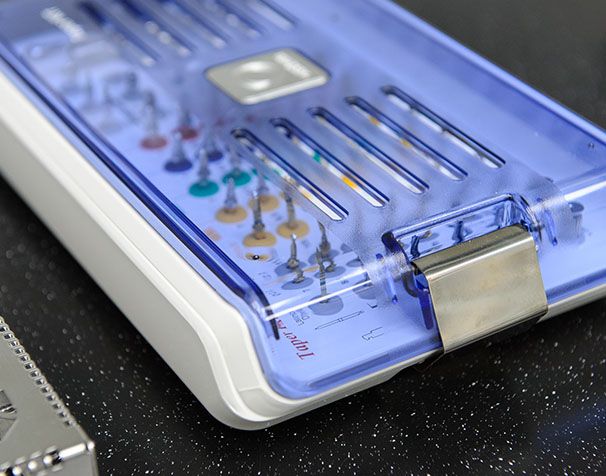 Хирургический набор для установки имплантатов Taper Kit